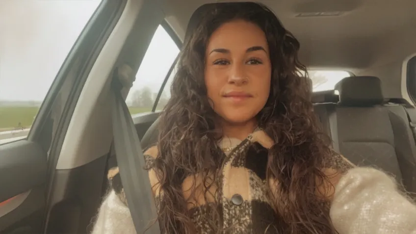 Tara Mahfoudh, alumn.